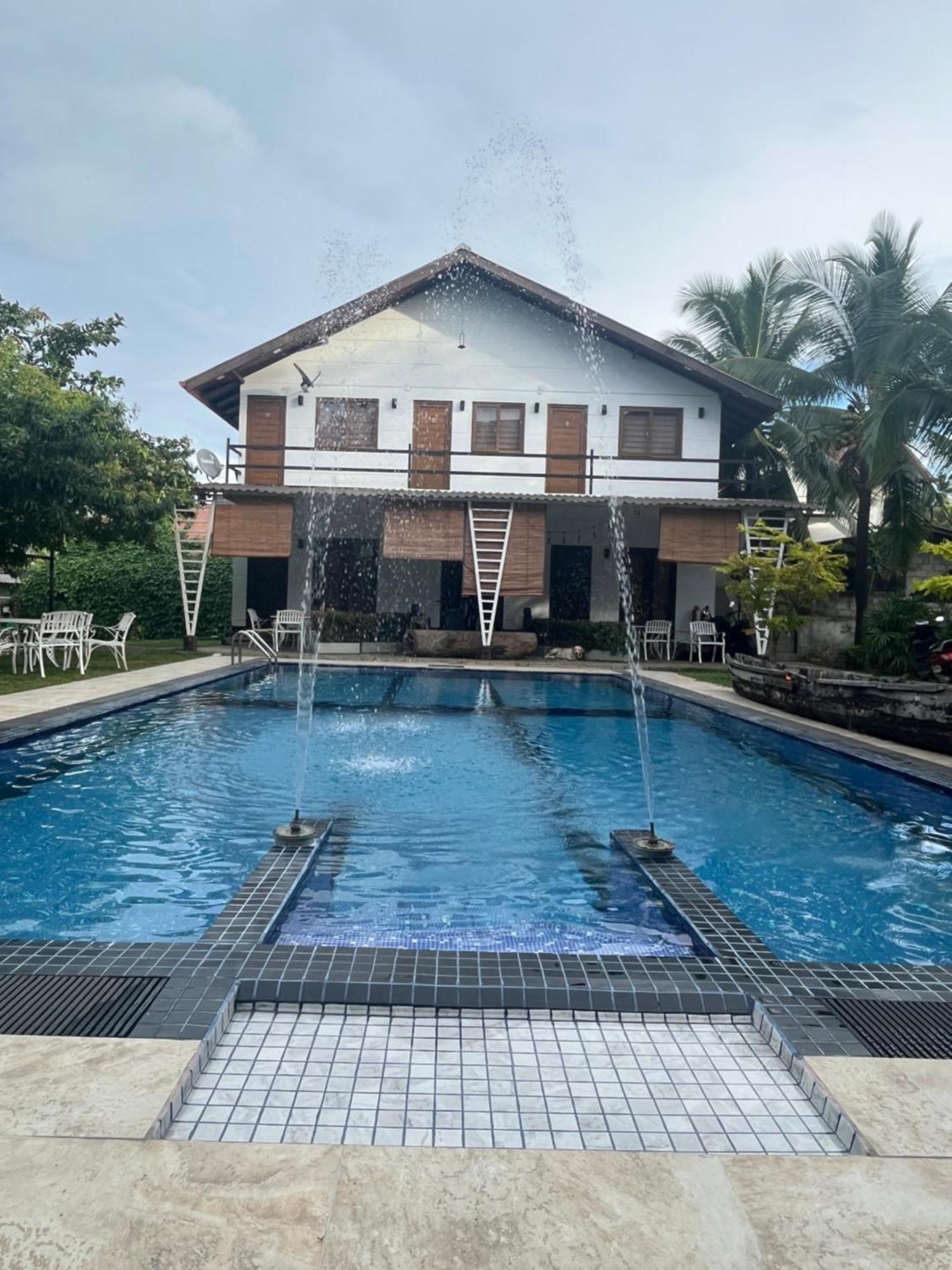 Royal Crown Residency Hotel Talawatugoda Eksteriør billede